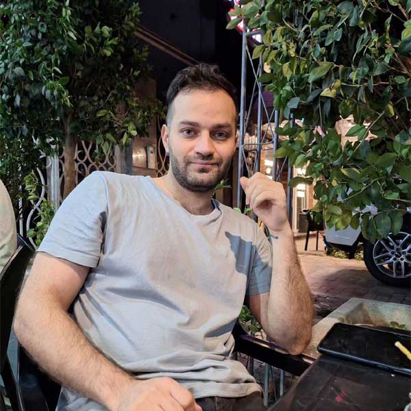 شهریار خوشنود